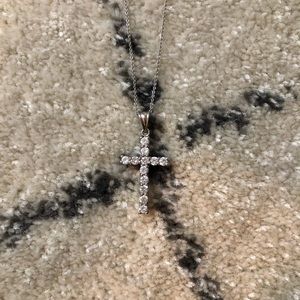 Silver cross necklace